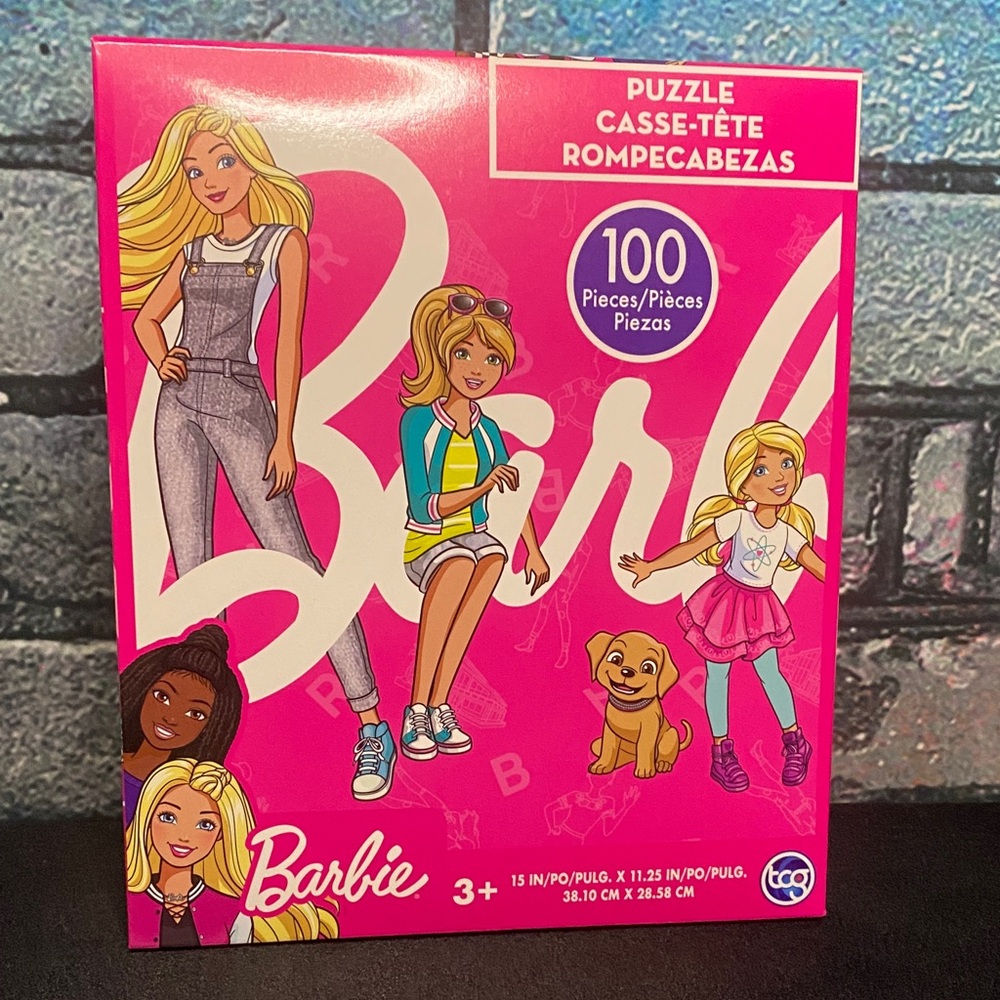 Barbie Pink Puzzle with Fashionable Characters